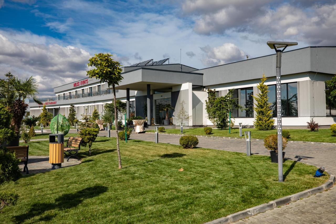 Meliss Events Hotel Craiova Kültér fotó